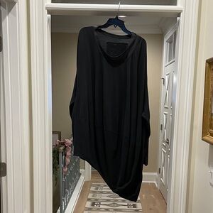 Rundholz Black Asymmetrical Tunic Top(bw)